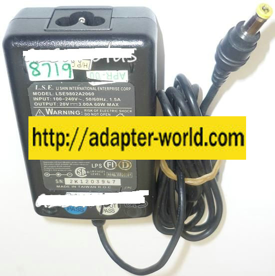 LI SHIN LSE9802A2060 AC ADAPTER 20VDC 3A 60W NEW -( ) 2.1x5.5mm