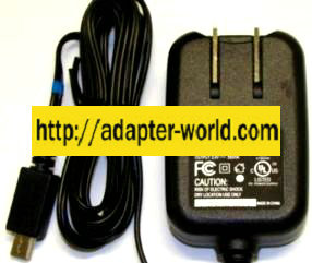 MOTOROLA DCH3-05US-0300 TRAVEL CHARGER 5V 550mA AC POWER SUPPLY