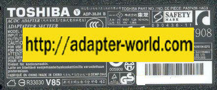 TOSHIBA PA3743E-1AC3 AC ADAPTER 19VDC 1.58A POWER SUPPLY ADP-30J
