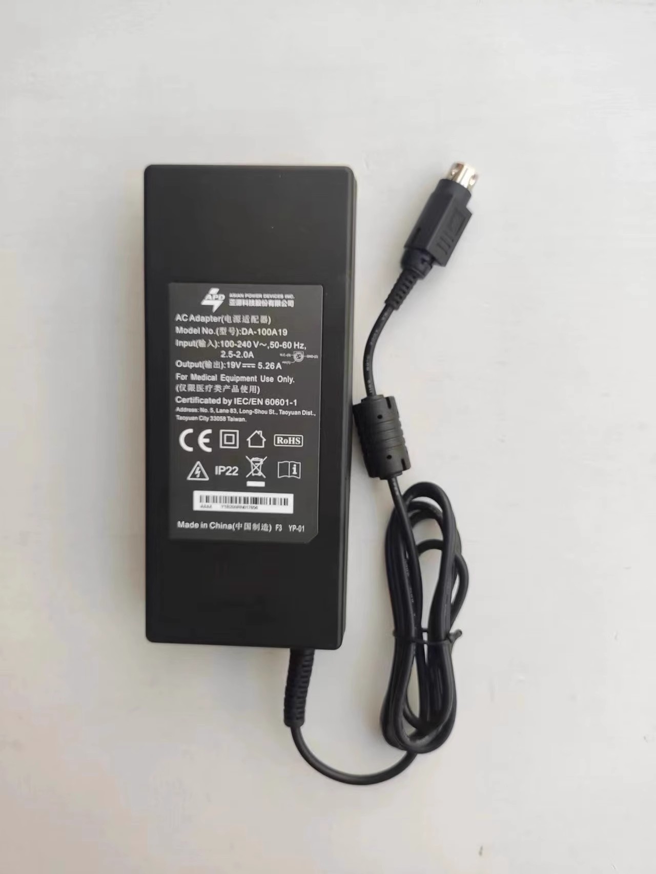 *Brand NEW*3pin APD 19V 5.26A AC/DC AC ADAPTER DA-100A19 POWER Supply