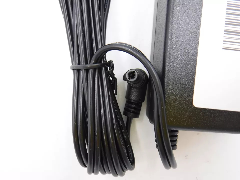 *Brand NEW*Verifone au1370933g 100-240V 50/60HZ laptop charger Power Supply