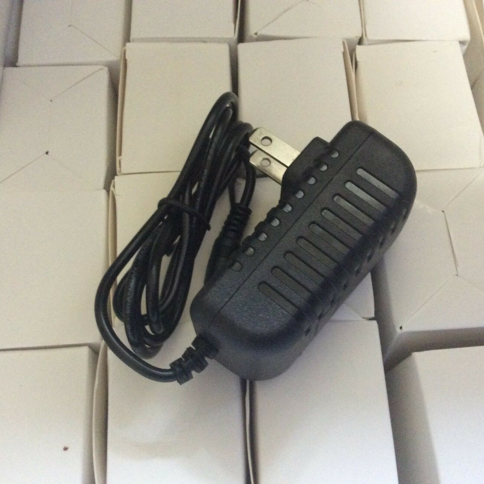 *Brand NEW*Nuvision TM800w630l Tm800w560l Tm800w610l Tablet DC 5V 2A AC Charger Power Adapter