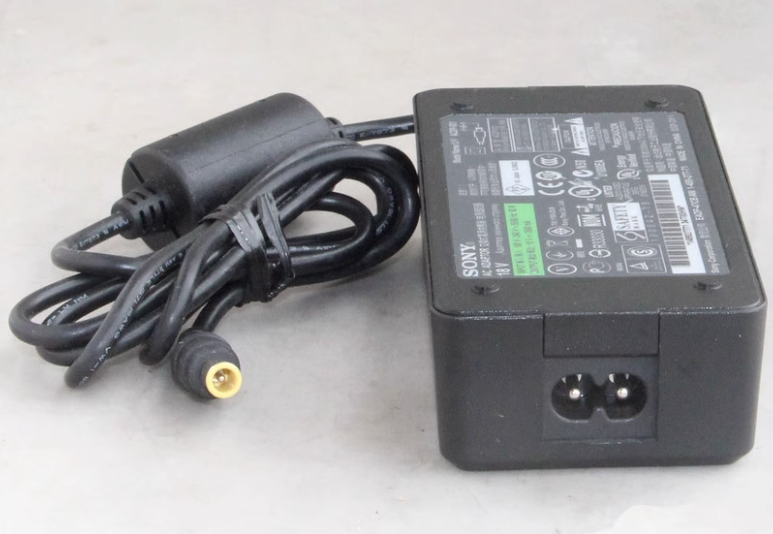 *Brand NEW* SONY ACDP-001 DC 18V 2.6A (46.8W) AC DC ADAPTHE POWER Supply