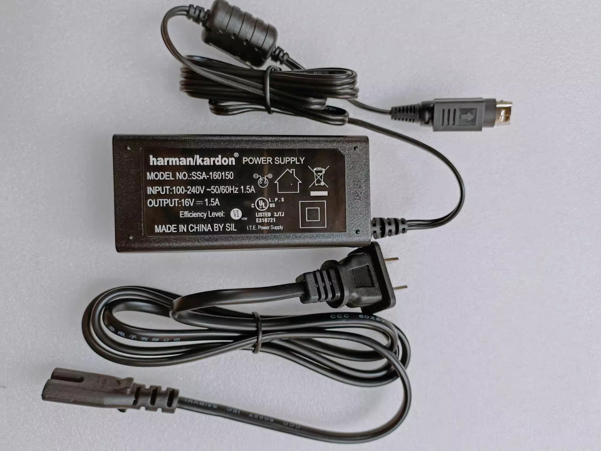 *Brand NEW* SSA-160150 Harman/kardon 16V 1.5A AC DC ADAPTHE POWER Supply