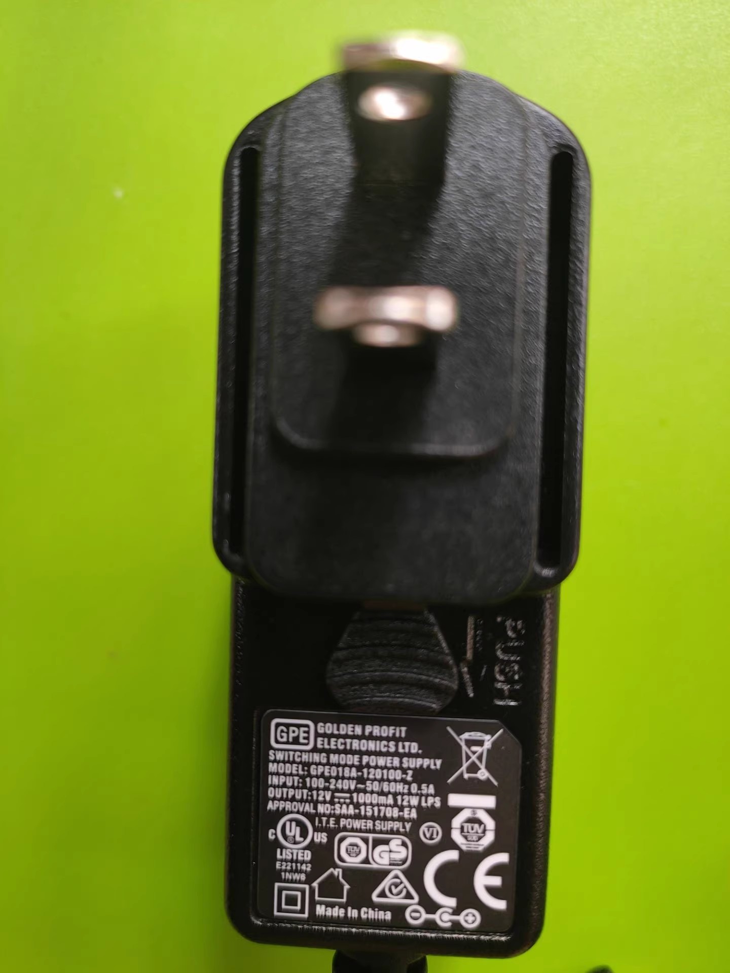 *Brand NEW*GPE 12V 1A AC DC ADAPTHE GPE018A-120100-Z POWER Supply